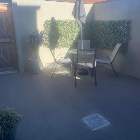 2 Bedroom Cheerful House Close To City Center 贝尔法斯特 外观 照片