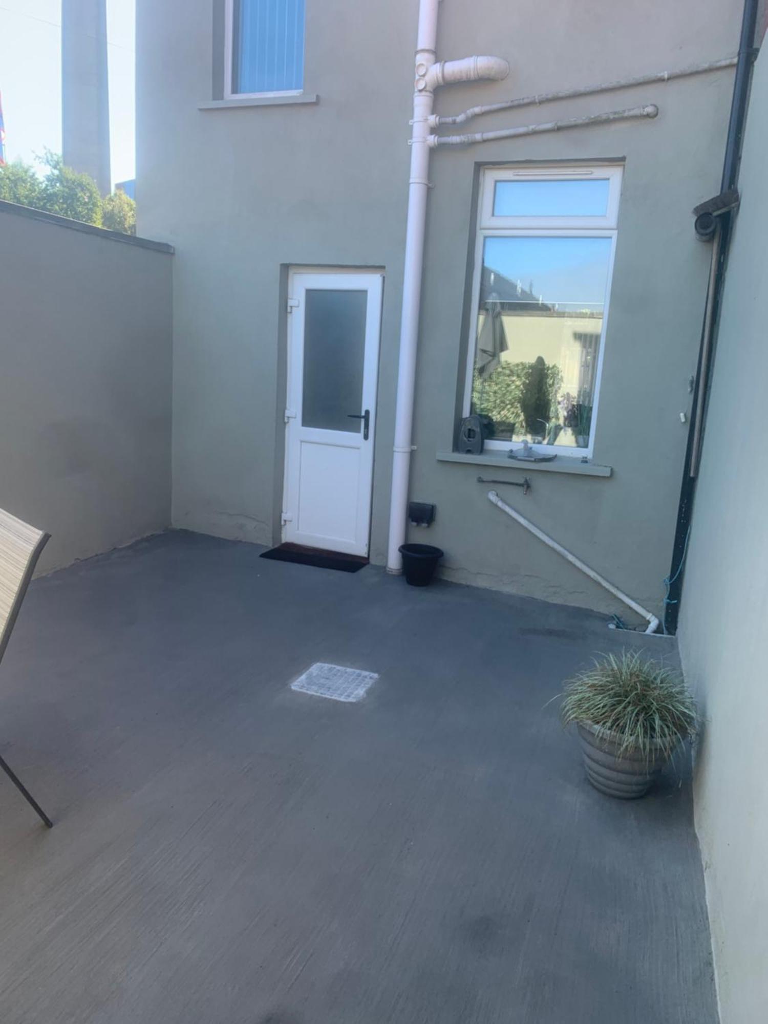 2 Bedroom Cheerful House Close To City Center 贝尔法斯特 外观 照片